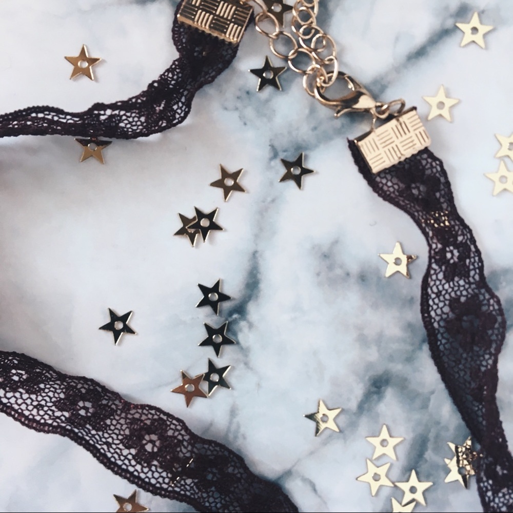 Burgundy Lace Choker